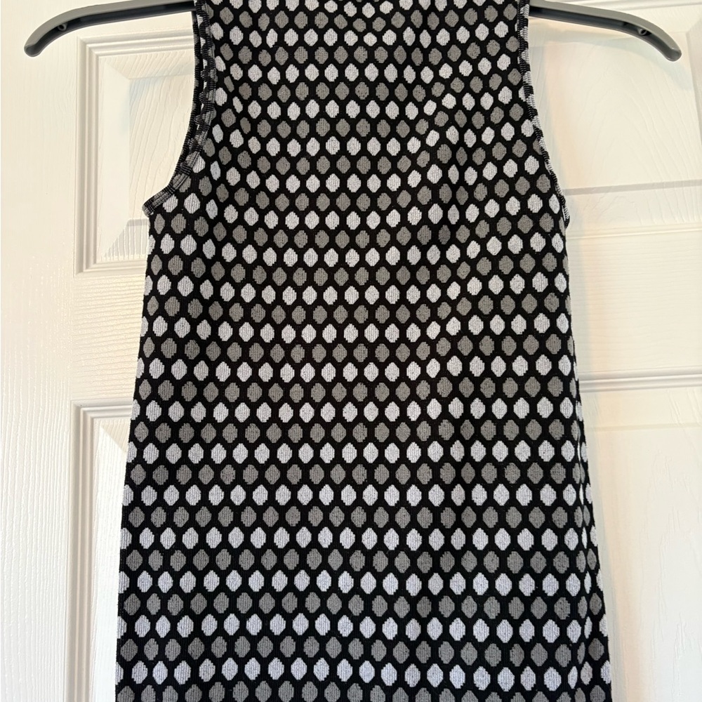 Sleeveless Mock Neck Mini Top in Black and White Spot - Picture 3 of 4